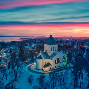 Ullern Kirke Vinter